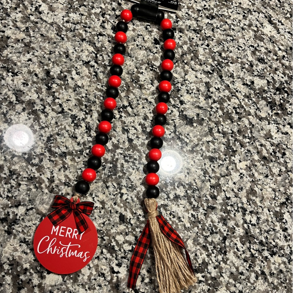 New! Red and black merry Christmas wooden bead garland
